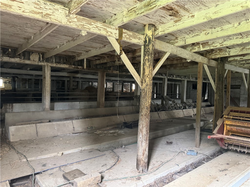 Rayne Twp/Ernest, Pennsylvania 15747, United States, 4 Bedrooms Bedrooms, ,1 BathroomBathrooms,Residential,Active,23462