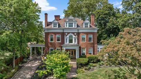5435 Dunmoyle Street Squirrel Hill PA 15217