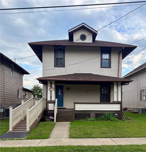 Photo for 122 2nd St