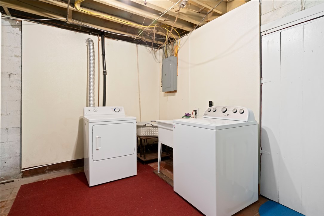 Baldwin Boro, Pennsylvania 15227, United States, 3 Bedrooms Bedrooms, ,1 BathroomBathrooms,Residential,Active,240895