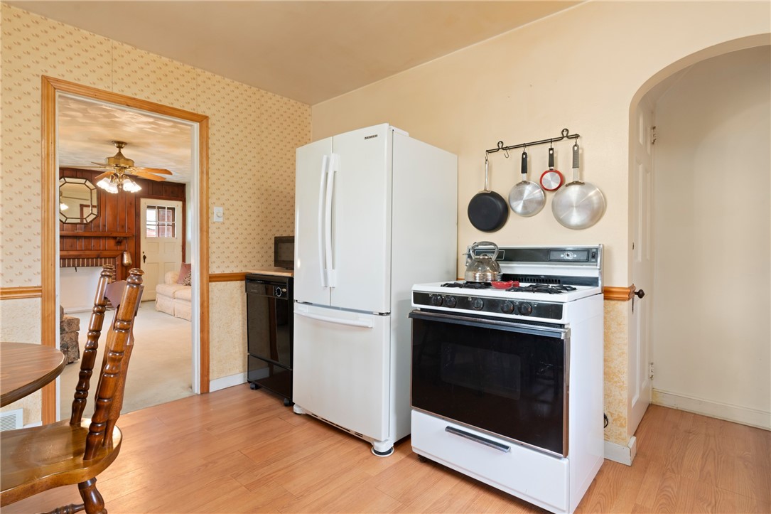 Baldwin Boro, Pennsylvania 15227, United States, 3 Bedrooms Bedrooms, ,1 BathroomBathrooms,Residential,Active,240895