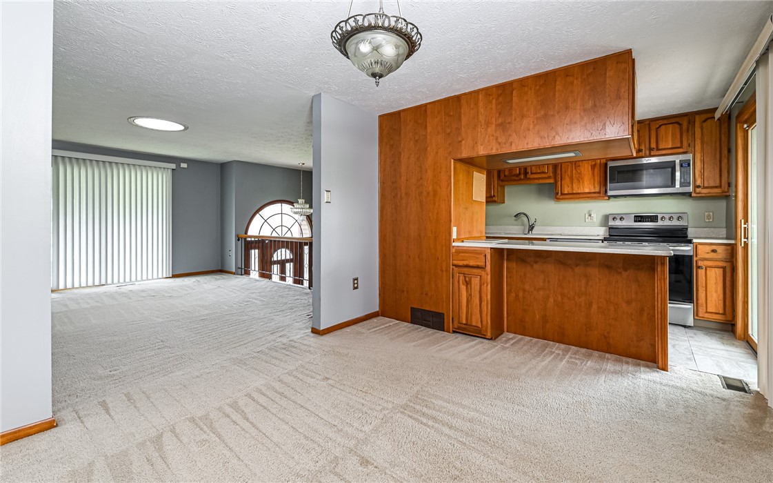1737 Porter St St, Conway, Pennsylvania image 8