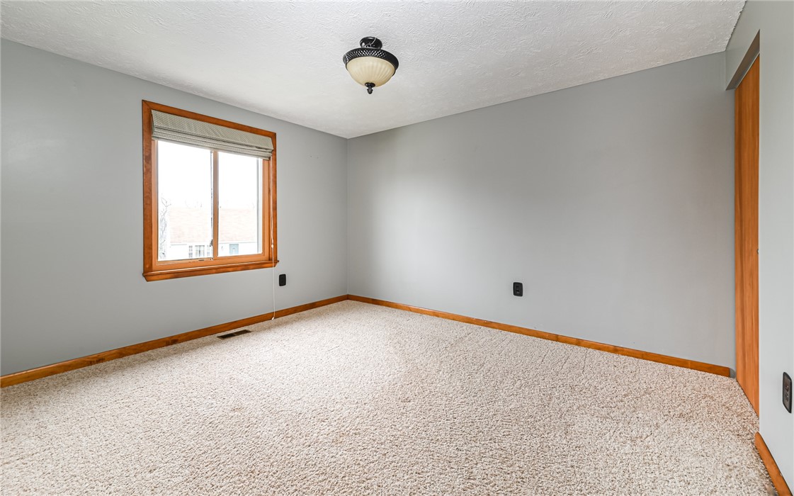 1737 Porter St St, Conway, Pennsylvania image 13