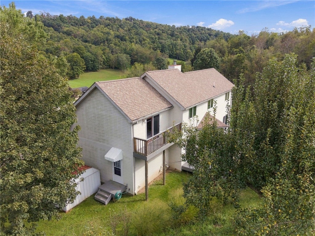 327 Sugar Run Rd