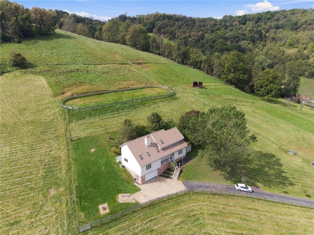 327 Sugar Run Rd