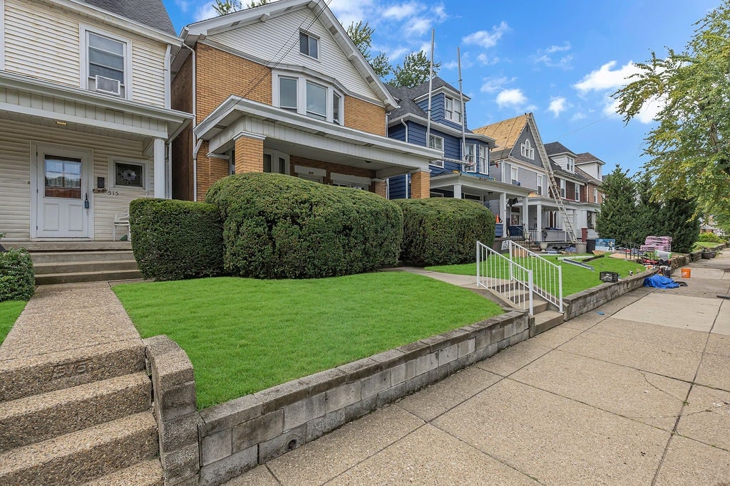 517 Maplewood Avenue