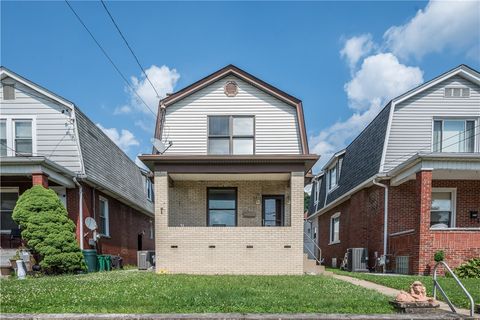 Photo of 1522 Lenz Ave, Ambridge, PA 15003 (MLS # 1762686)