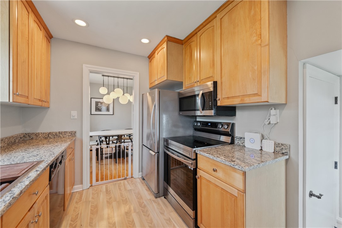 3230 Arapahoe Rd Rd, Bethel Park, Pennsylvania image 13