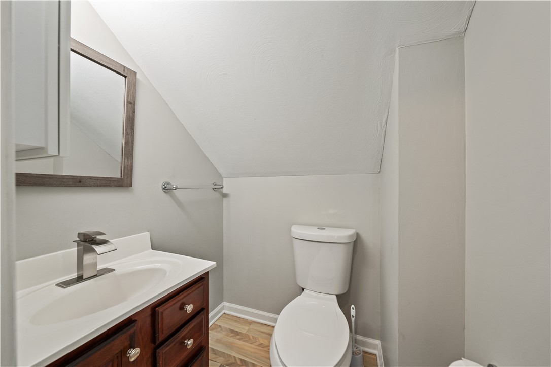 3230 Arapahoe Rd Rd, Bethel Park, Pennsylvania image 30
