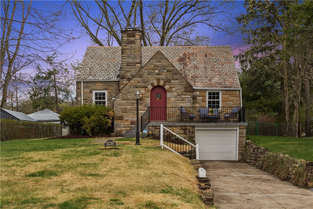 3230 Arapahoe Rd Rd, Bethel Park, Pennsylvania image 1