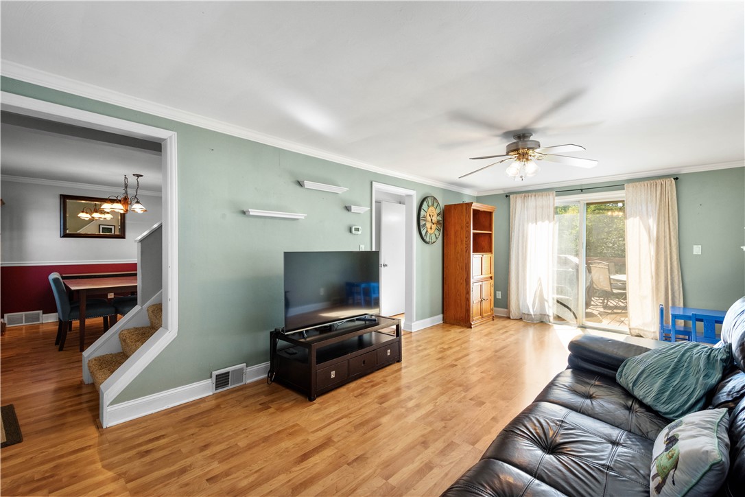 Hampton, Pennsylvania 15101, United States, 3 Bedrooms Bedrooms, ,2 BathroomsBathrooms,Residential,Active,205074