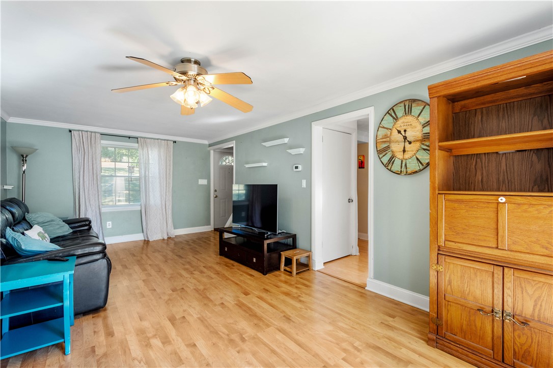 Hampton, Pennsylvania 15101, United States, 3 Bedrooms Bedrooms, ,2 BathroomsBathrooms,Residential,Active,205074