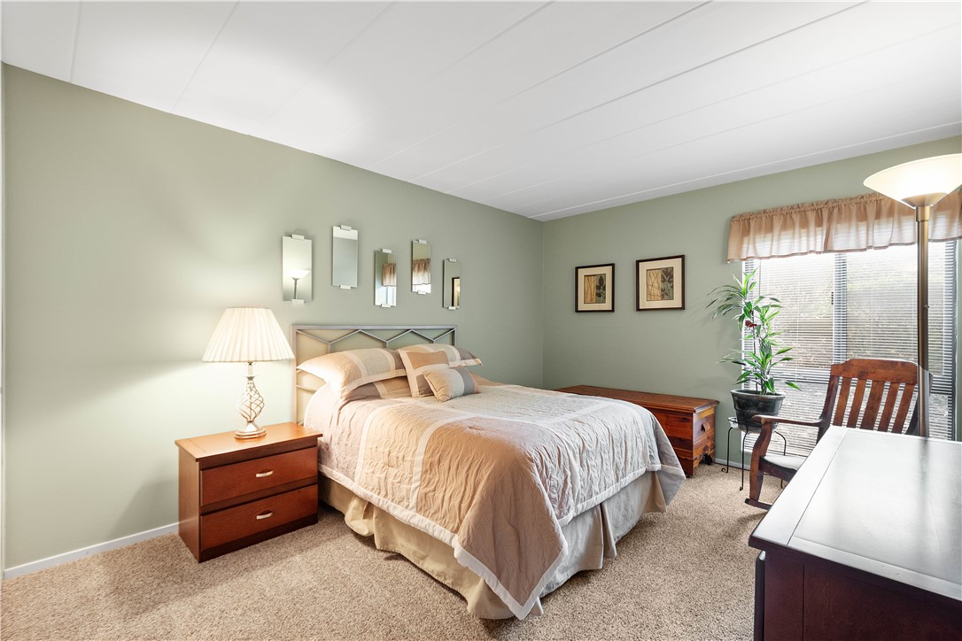 Scott Twp - Sal, Pennsylvania 15220, United States, 2 Bedrooms Bedrooms, ,1 BathroomBathrooms,Residential,Active,121208