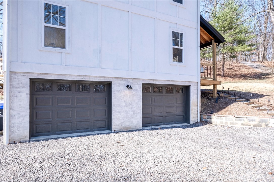 Cranberry Twp, Pennsylvania 16066, United States, 4 Bedrooms Bedrooms, ,3 BathroomsBathrooms,Residential,Active,92020