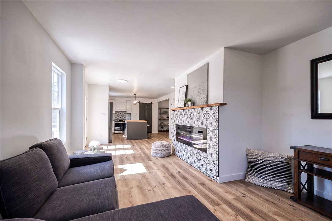 Cranberry Twp, Pennsylvania 16066, United States, 4 Bedrooms Bedrooms, ,3 BathroomsBathrooms,Residential,Active,92020