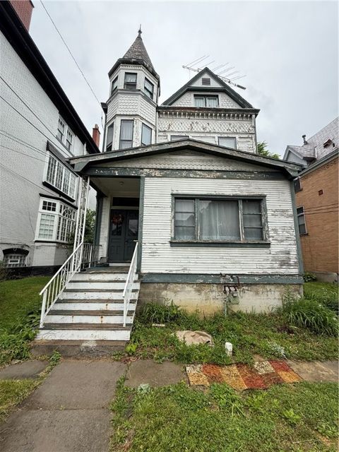 222 E End Ave Point Breeze PA 15221