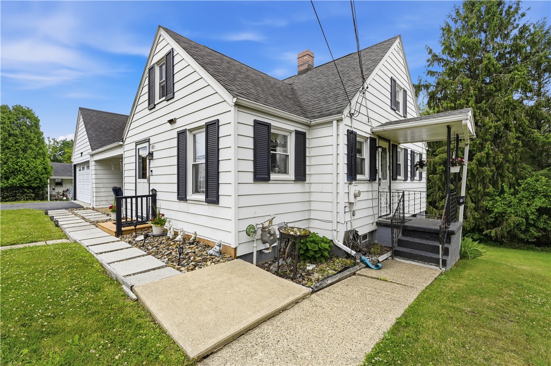 105 Summit Avenue