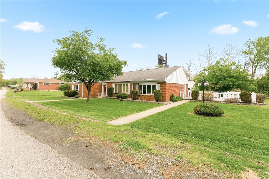 2701 Moyer Rd