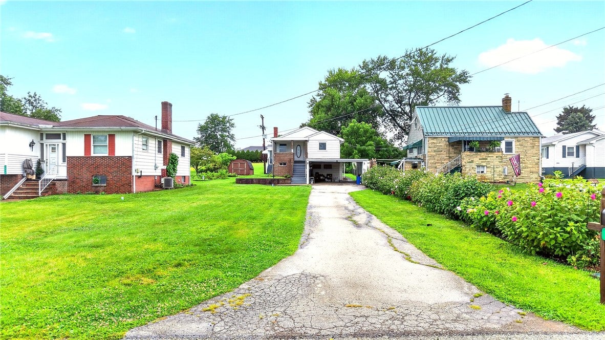 1215 Village Rd