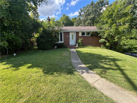 Photo for 350 Colonial Manor Rd