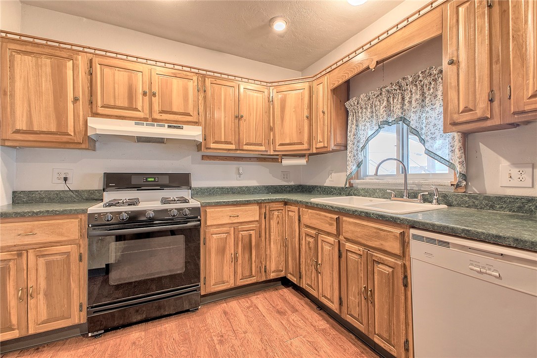 101 4th Ave. Ave, Scottdale, Pennsylvania image 3