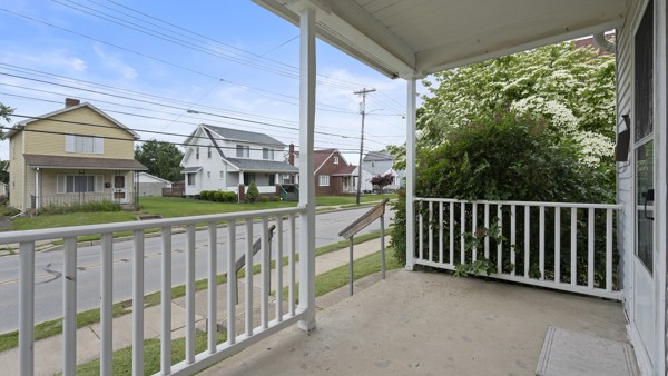308 Line Ave