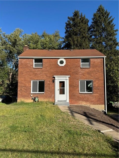 Photo of 7811 Mount Carmel Rd, Verona, PA 15147 (MLS # 1725762)