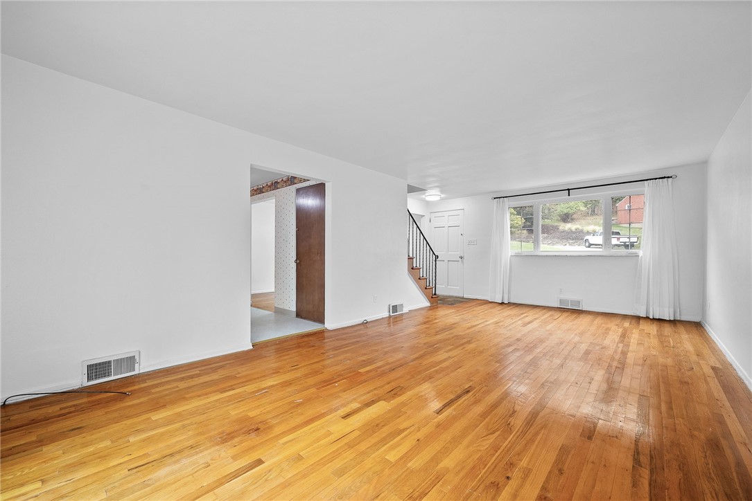 1063 McKenna Ave