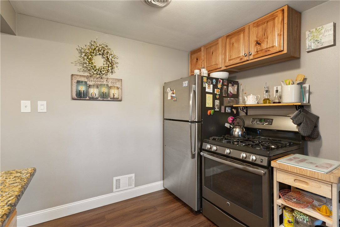 549 Dunn Dr Dr, Whitehall, Pennsylvania image 13