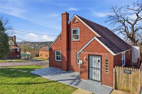 Photo of 3418 Whitaker St, West Mifflin, PA 15122 (MLS # 1748233)