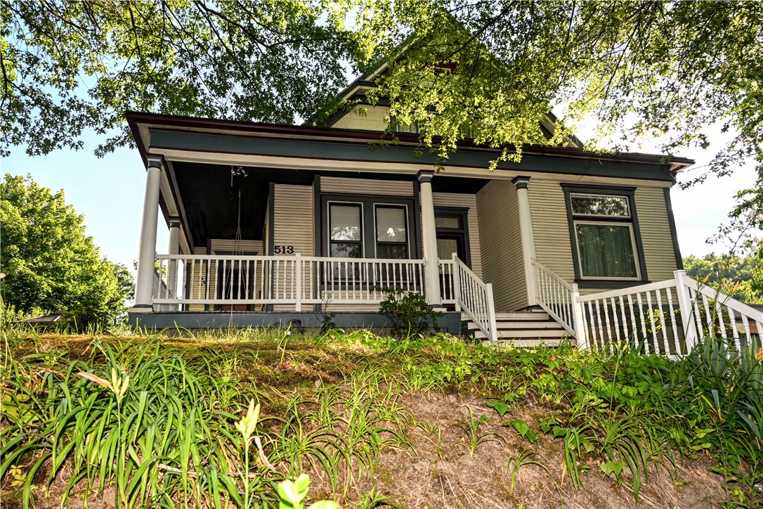 513 N 5th St