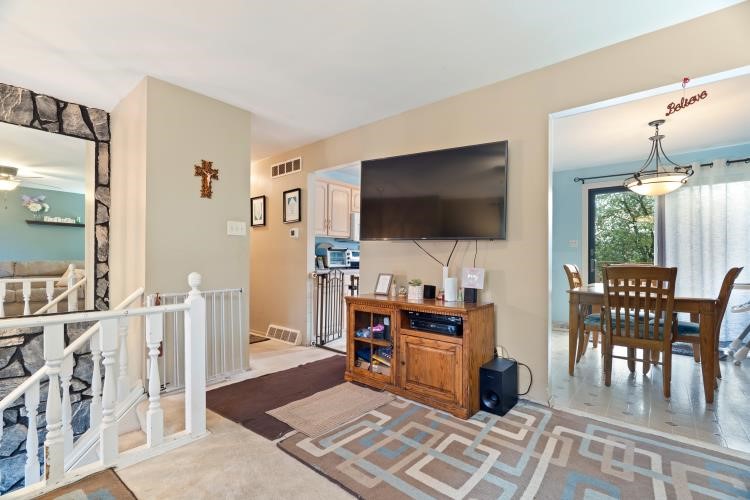 1573 Haine School Rd