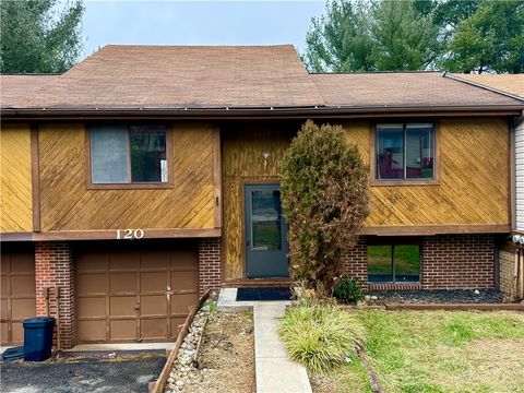 Photo of 120 Sugar Maple Cir, Washington, PA 15301 (MLS # 1735857)