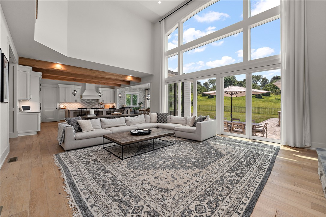 Marshall, Pennsylvania 15005, United States, 6 Bedrooms Bedrooms, ,6 BathroomsBathrooms,Residential,Active,212810