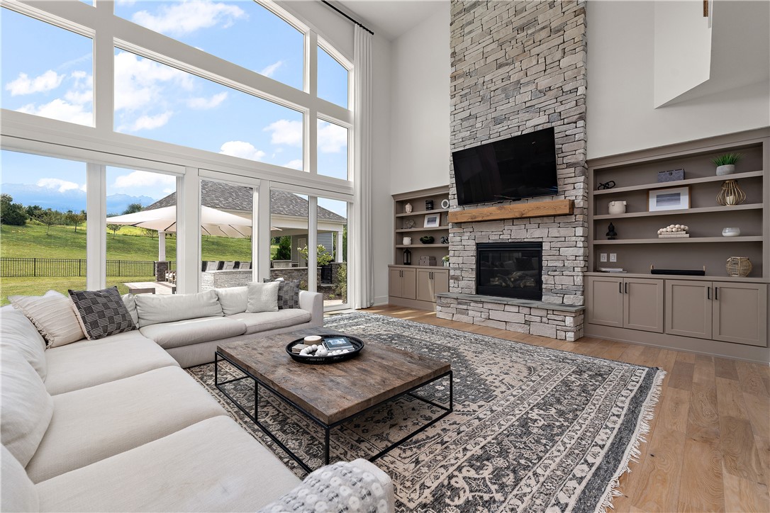 Marshall, Pennsylvania 15005, United States, 6 Bedrooms Bedrooms, ,6 BathroomsBathrooms,Residential,Active,212810