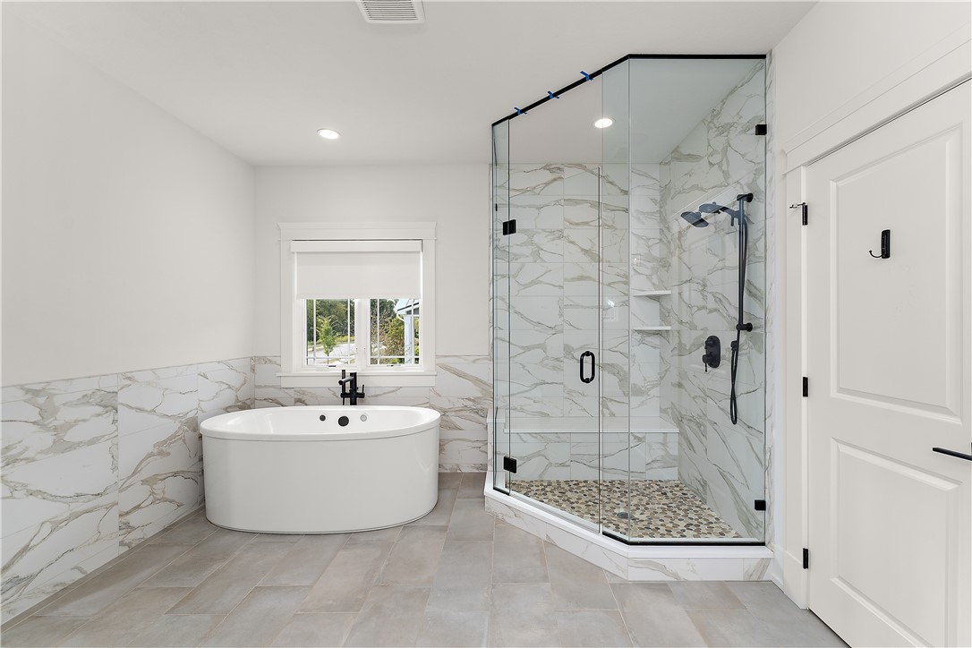 Marshall, Pennsylvania 15005, United States, 6 Bedrooms Bedrooms, ,6 BathroomsBathrooms,Residential,Active,212810