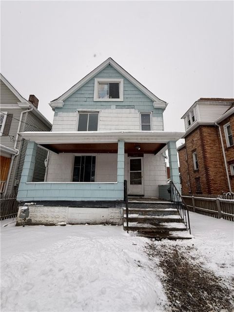 426 Wayne Ave Ellwood City PA 16117