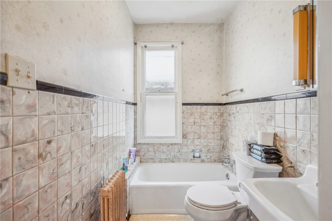 Meyersdale Boro, Pennsylvania 15552, United States, 4 Bedrooms Bedrooms, ,2 BathroomsBathrooms,Residential,Pending,12858