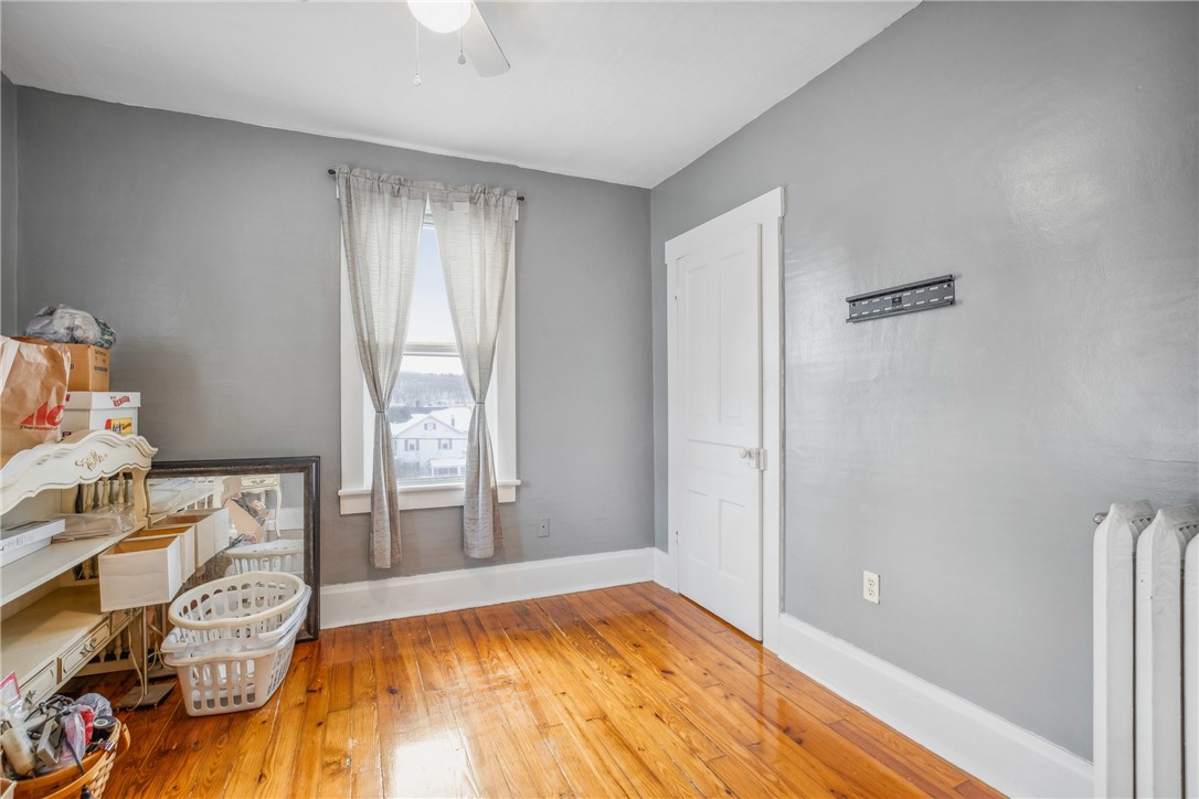 Meyersdale Boro, Pennsylvania 15552, United States, 4 Bedrooms Bedrooms, ,2 BathroomsBathrooms,Residential,Pending,12858