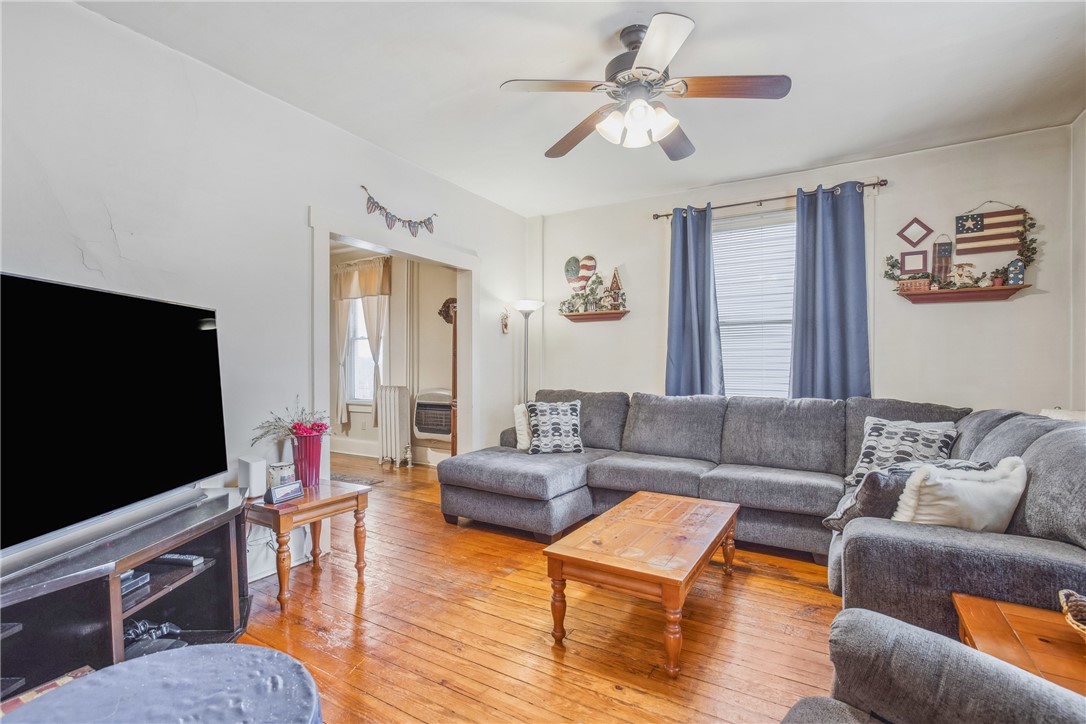 Meyersdale Boro, Pennsylvania 15552, United States, 4 Bedrooms Bedrooms, ,2 BathroomsBathrooms,Residential,Pending,12858