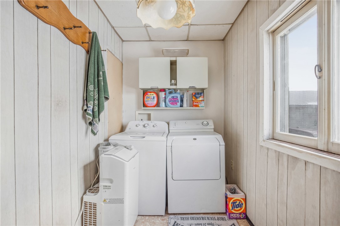 Meyersdale Boro, Pennsylvania 15552, United States, 4 Bedrooms Bedrooms, ,2 BathroomsBathrooms,Residential,Pending,12858