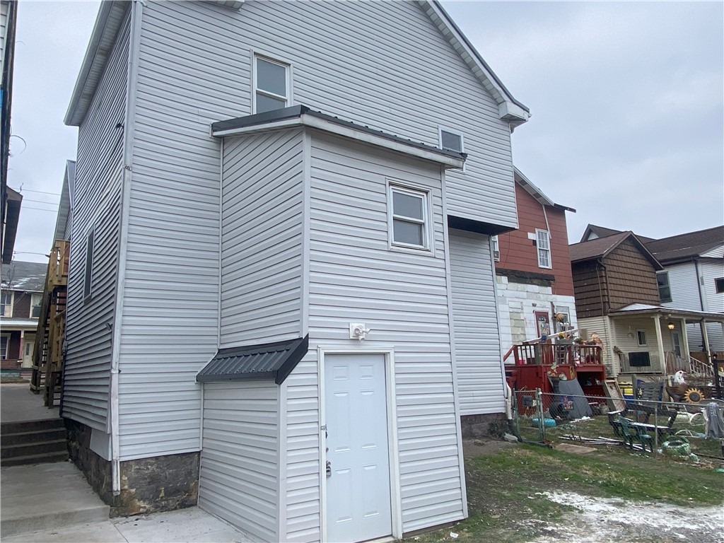 Connellsville, Pennsylvania 15683, United States, 1 Bedroom Bedrooms, ,1 BathroomBathrooms,Residential,Active,26917