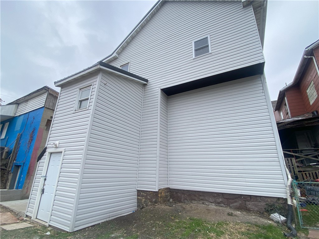 Connellsville, Pennsylvania 15683, United States, 1 Bedroom Bedrooms, ,1 BathroomBathrooms,Residential,Active,26917