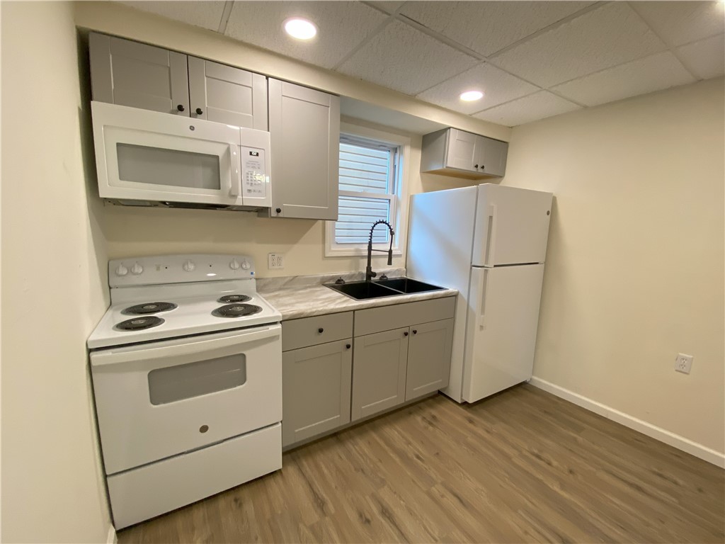 Connellsville, Pennsylvania 15683, United States, 1 Bedroom Bedrooms, ,1 BathroomBathrooms,Residential,Active,26917