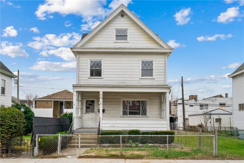 Photo for 627 Woodward Ave