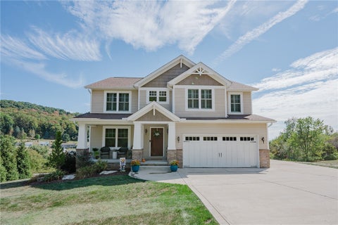 Photo for 105 Crystal Dr