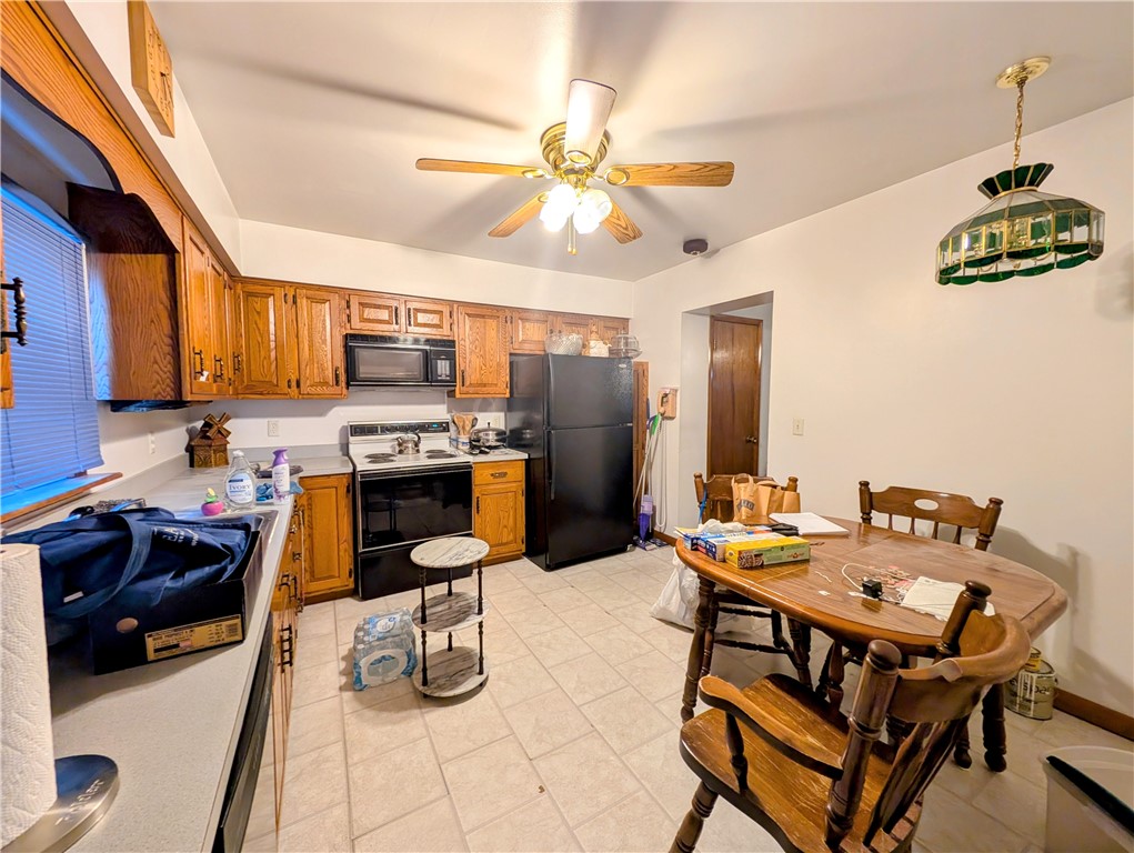 Latrobe, Pennsylvania 15650, United States, 2 Bedrooms Bedrooms, ,1 BathroomBathrooms,Residential,Active,164596