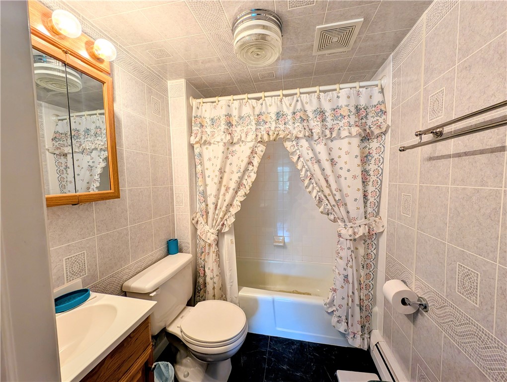 Latrobe, Pennsylvania 15650, United States, 2 Bedrooms Bedrooms, ,1 BathroomBathrooms,Residential,Active,164596