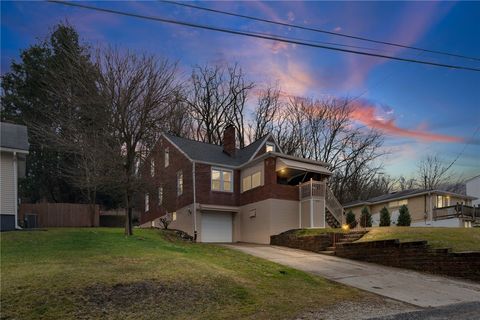 Photo of 2020 Mckinney Rd, Monroeville, PA 15146 (MLS # 1743214)