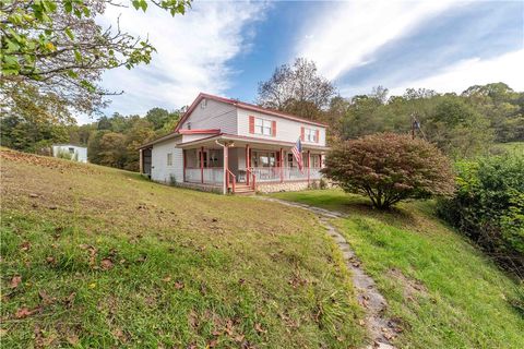 Homes For Sale - 322 Wilson Rd<br/> Greene County, Mt Morris, PA 15349